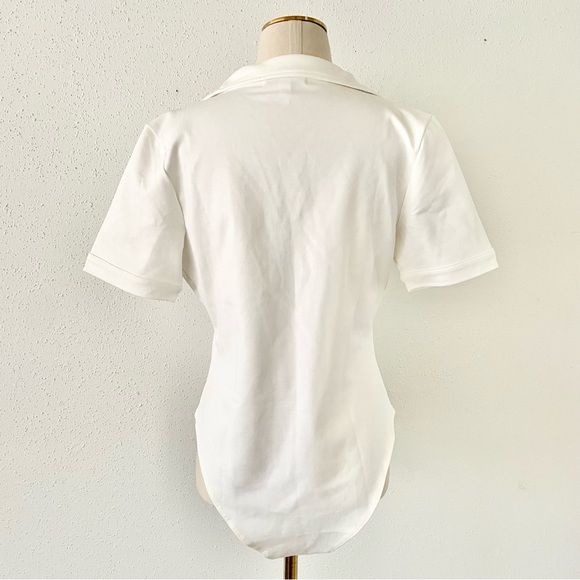 AND NOW THIS Size Medium White Collared Short Sleeve Ponte Knit Bodysuit Top Jrs - Picture 5 of 6
